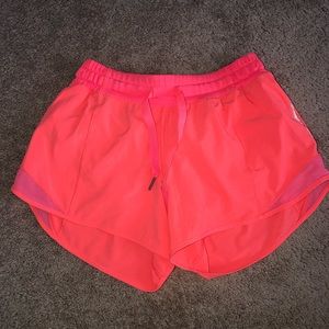 Lululemon Hotty Hot Size 4 Coral/Hot Pink